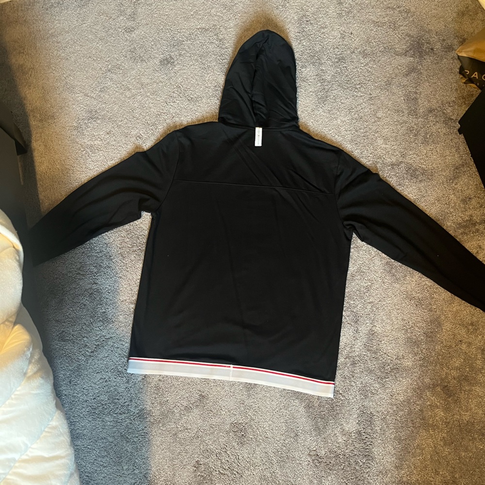 Never worn brand new Tommy Hilfiger sweatshirt
